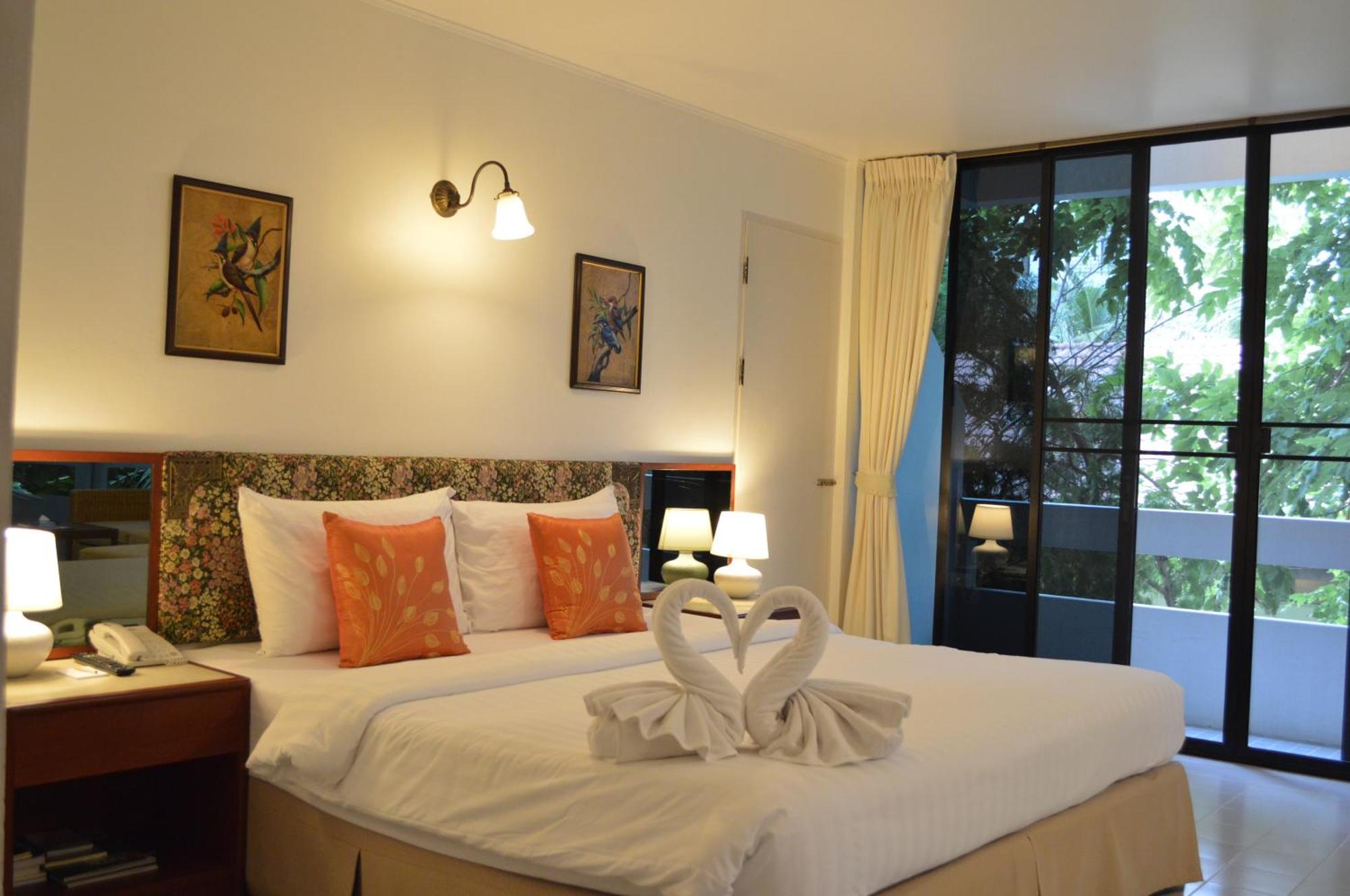 Nern Chalet Beachfront Hotel HHQ Exterior foto